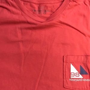 Vineyard Vines t-shirt